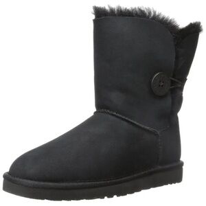 Ugg Women’s Bailey Button II Black Boots Size 9
